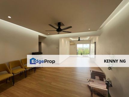 Below Market Price, Renovated unit with good condition House For Sale. 24hrs CCTV Gated Guarded, Selangor, Klang