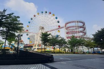 Twenty 8 @ i-City Finance Avenue