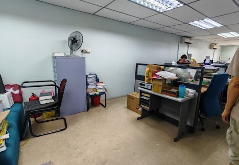 Bayu Tinggi Commercial Centre -Taipan