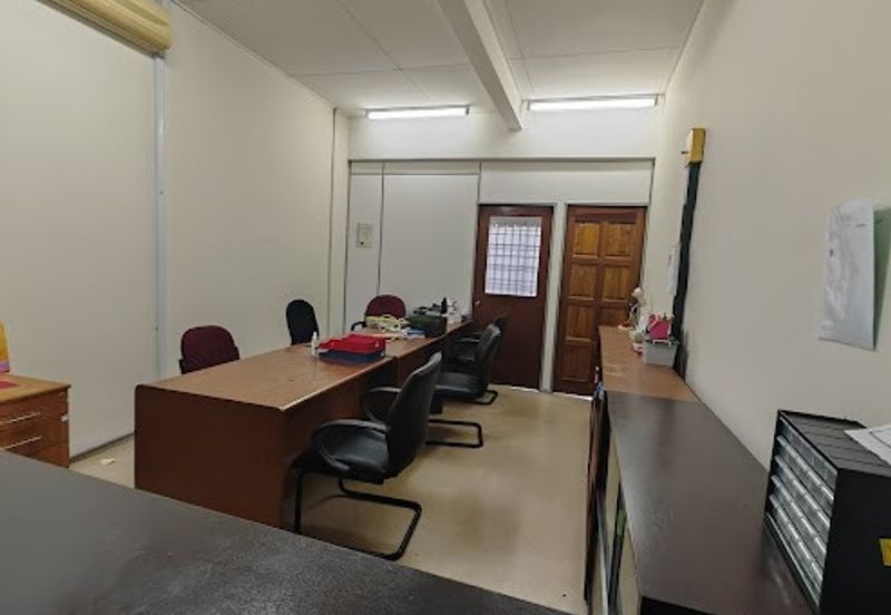 Bayu Tinggi Commercial Centre -Taipan