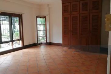 Lorong Lai Tet Loke 1 