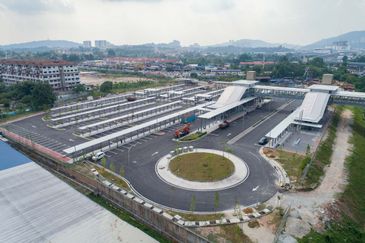 Cheras Netizen Shop near MRT.Bandar Tun Hussein Onn, Cheras, Selangor, Cheras Batu 9. Kuala Lumpur