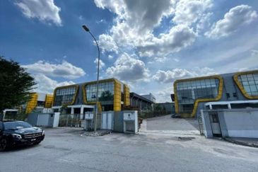 Detached factory in Kajang Jaya Industrial park for RENT , Sungai Chua Industrial Park 3,One Industrial Park!