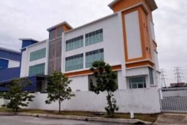 3 Storey Semi D Factory for SALES in Sungai Chua, Bukit Angkat, Sungai Chua, Kajang.