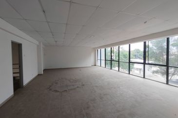 3 Storey Semi D Factory for SALES in Sungai Chua, Bukit Angkat, Sungai Chua, Kajang.