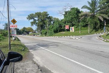 Hulu Langat Land for SALES! Kampung Gemi. Selangor