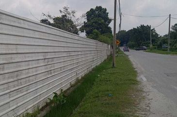 Agricultural Land in Klang for SALES!  Setia Alam. Selangor.