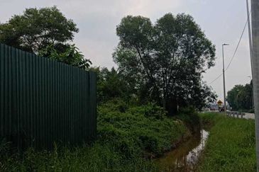 Industrial Land in  Setia Alam  for SALES !  Shah Alam, Klang.