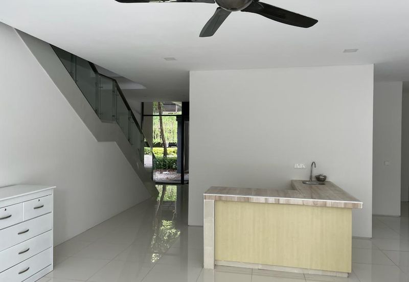 Mirage By The Lake @ Perdana Lakeview West