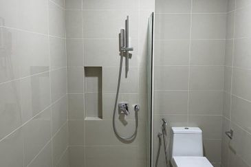 Mirage By The Lake @ Perdana Lakeview West