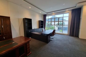 Taman Sri Batu Caves