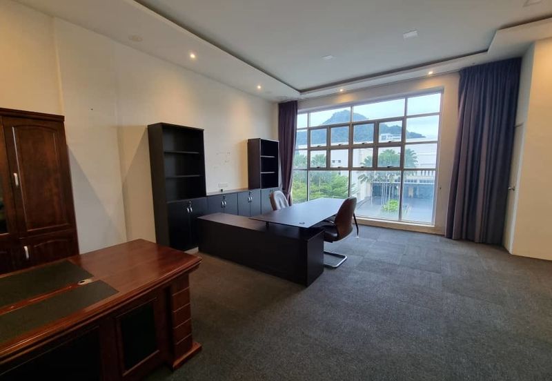 Taman Sri Batu Caves