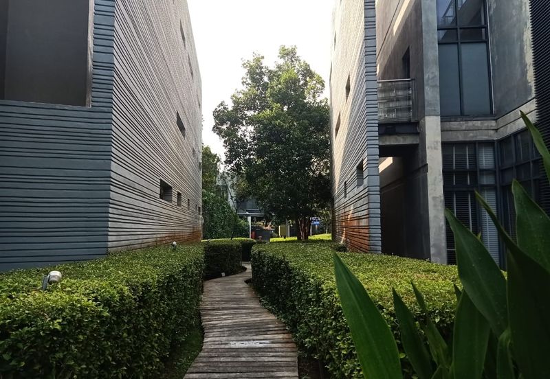 Mirage By The Lake @ Perdana Lakeview West