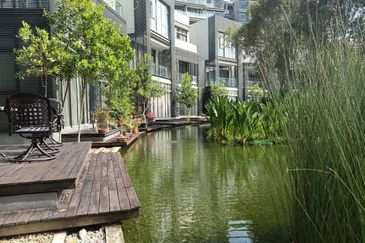 Mirage By The Lake @ Perdana Lakeview West