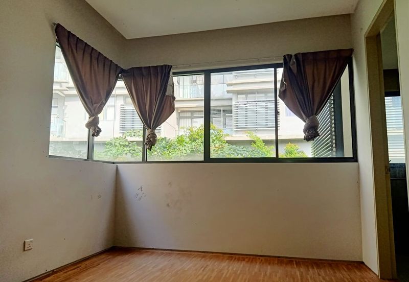 Mirage By The Lake @ Perdana Lakeview West