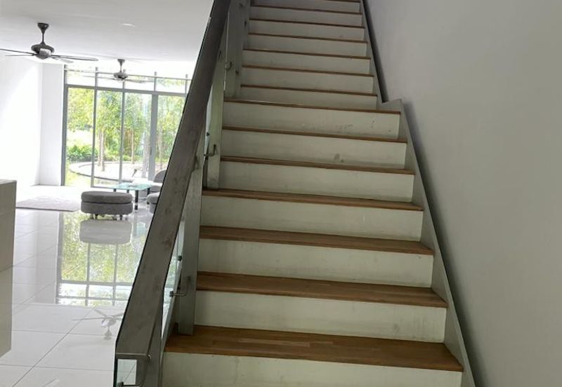 Mirage By The Lake @ Perdana Lakeview West