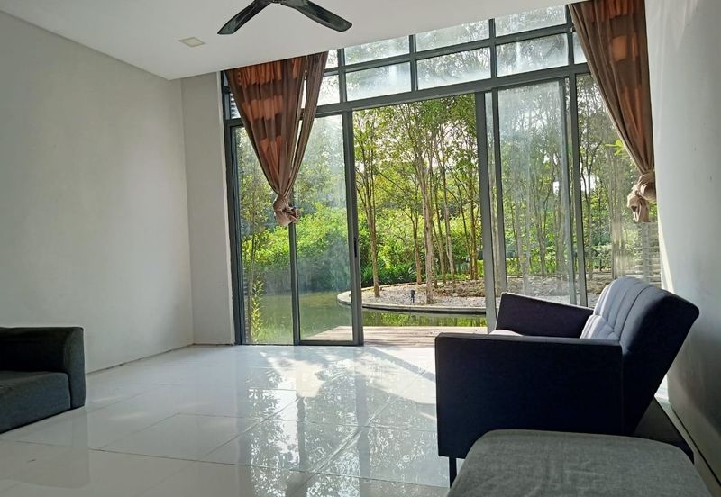 Mirage By The Lake @ Perdana Lakeview West