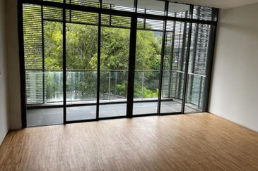 Mirage By The Lake @ Perdana Lakeview West