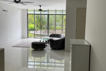 Mirage By The Lake @ Perdana Lakeview West