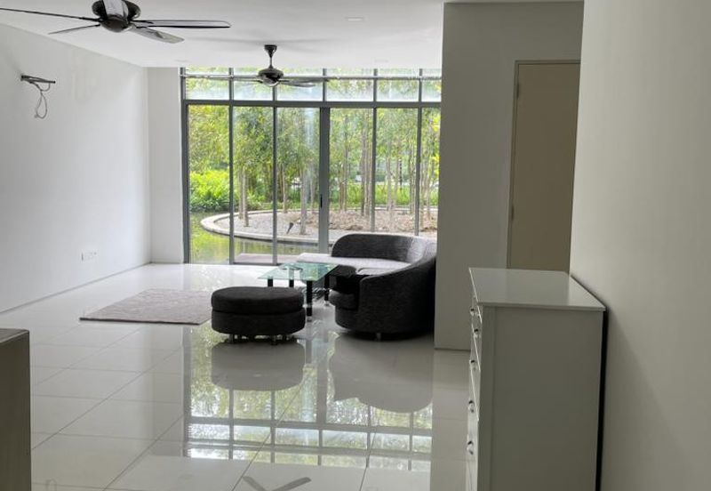 Mirage By The Lake @ Perdana Lakeview West