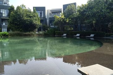 Mirage By The Lake @ Perdana Lakeview West