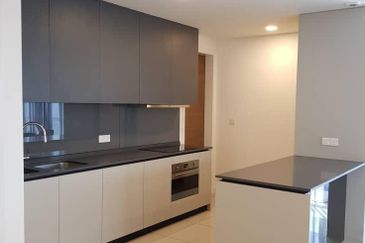 Aria Luxury Residence