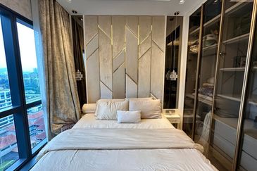 Aria Luxury Residence