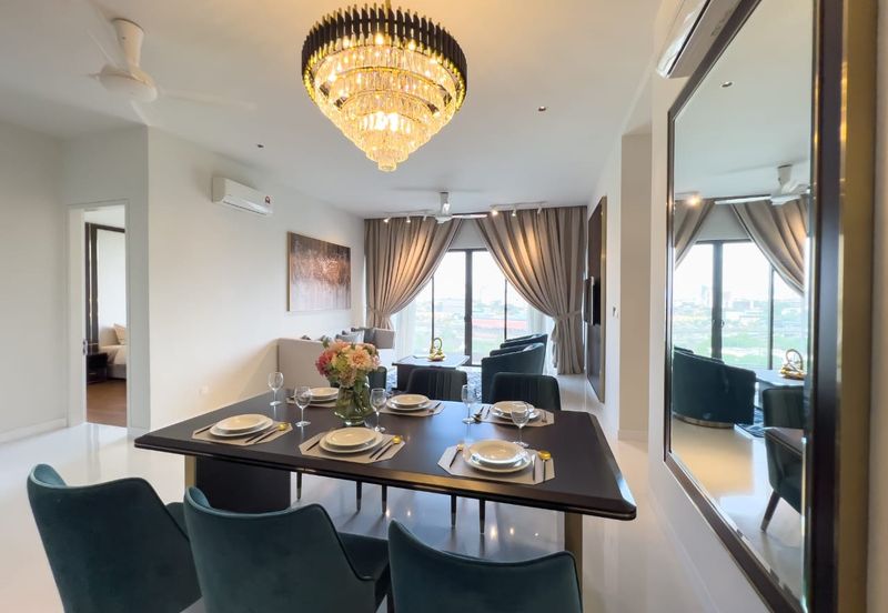 Pavilion Embassy Residence