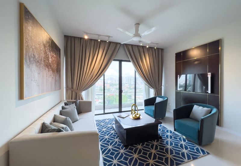 Pavilion Embassy Residence