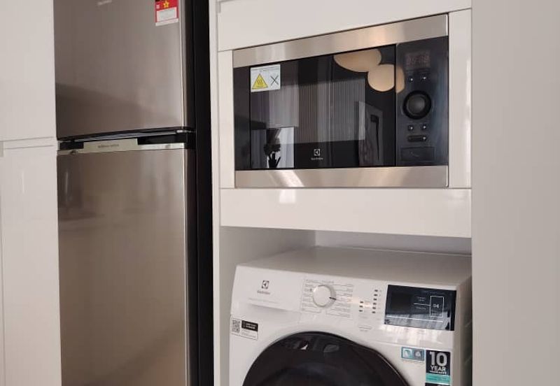 Pavilion Ceylon Hill