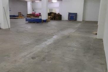 Wisma Minlon Warehouse for RENT!