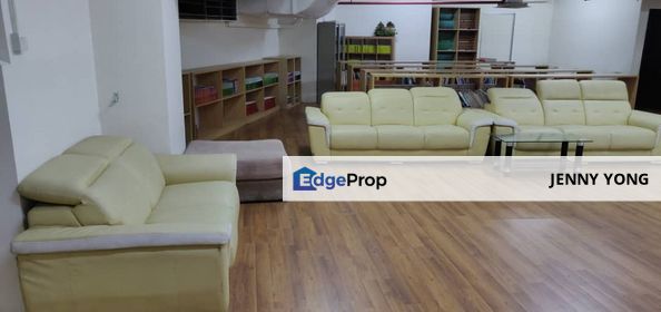 Wisma Minlon Warehouse Bukit Gita Bayu, Balakong Selangor, Selangor, Seri Kembangan