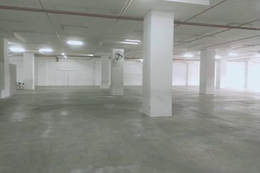 Pusat Perdagangan Seri Kembangan