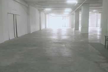 Pusat Perdagangan Seri Kembangan