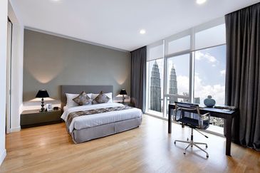 Face Platinum Suites