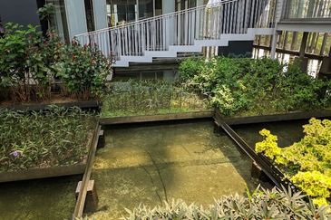 Sixceylon Condominium