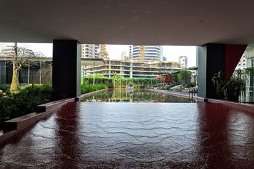 Sixceylon Condominium