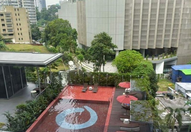 Sixceylon Condominium