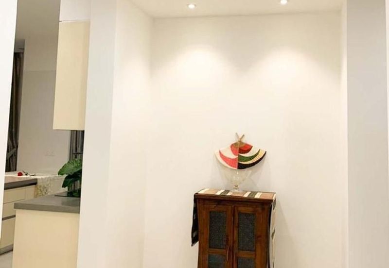 Sixceylon Condominium