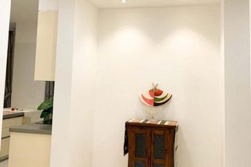 Sixceylon Condominium