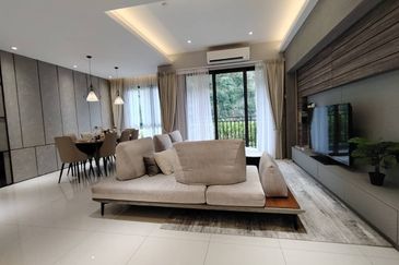 Freesia Residences, Damansara Perdana