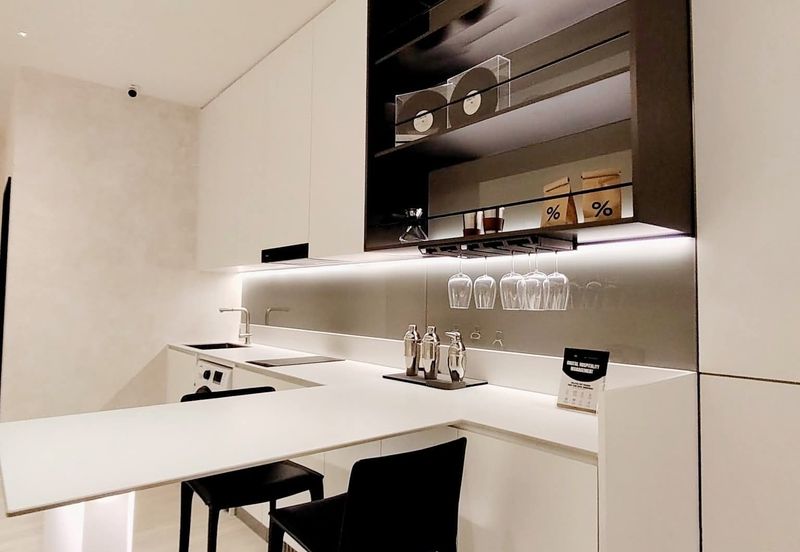 Armani Hallson @ KLCC