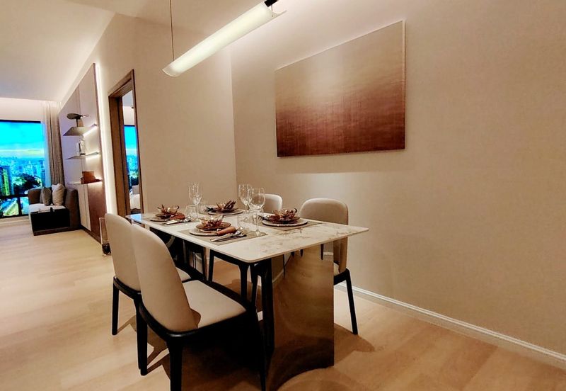 Armani Hallson @ KLCC