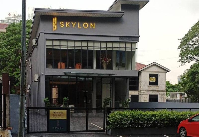 Jalan Bukit Ceylon 