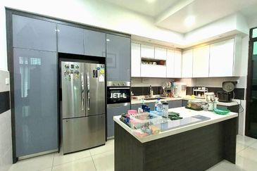 Montana (Dillenia Series), Setia Alam