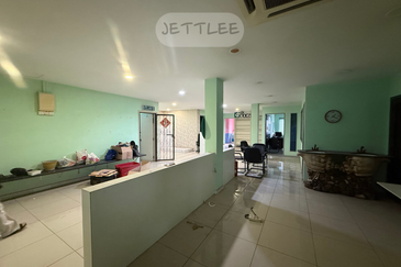 Kawasan Perniagaan Taming Permai