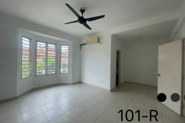 Ayu Qaseh, Alam Nusantara