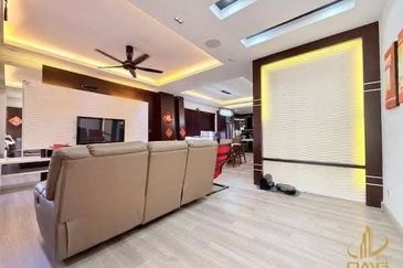 Jalan Setia Indah U13/13J