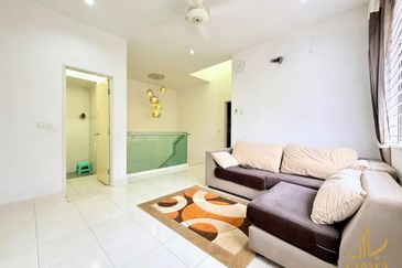 Jalan Setia Indah U13/13J