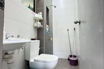 Jalan Setia Permai U13/40